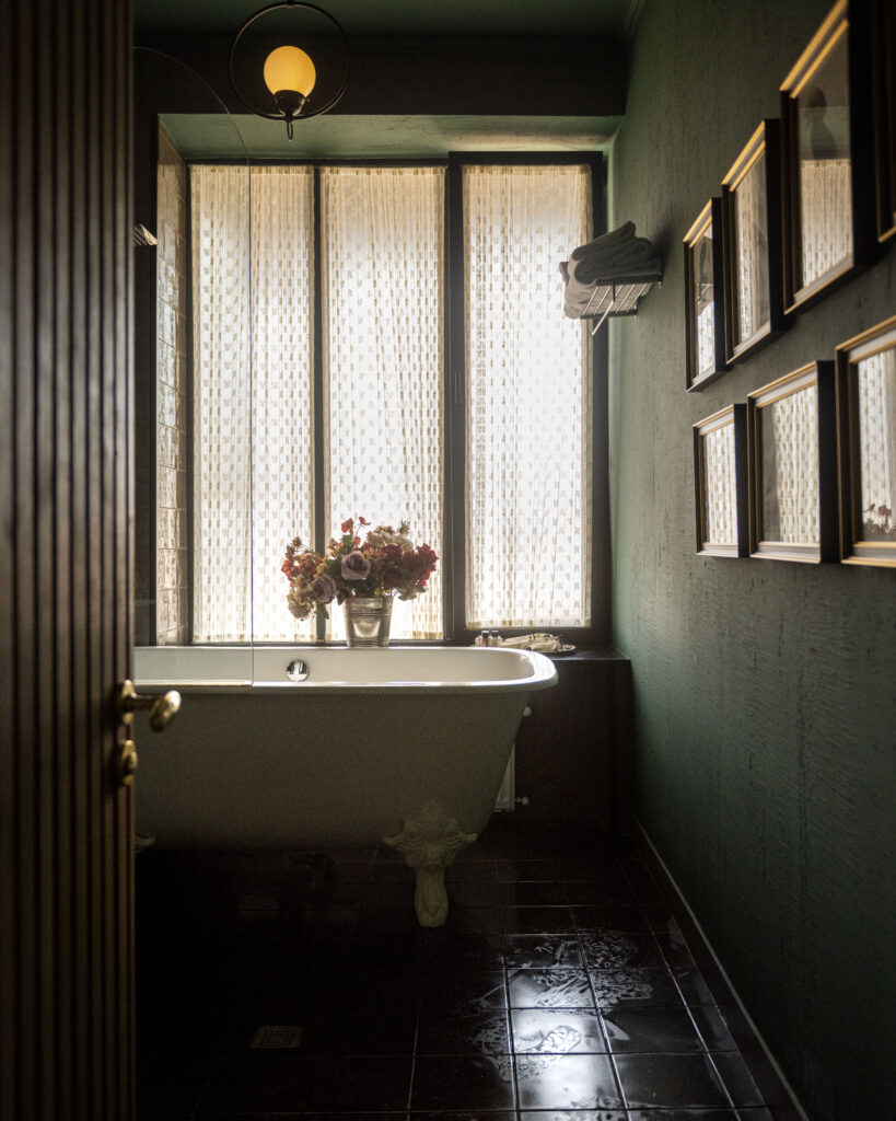 Communal Hotel