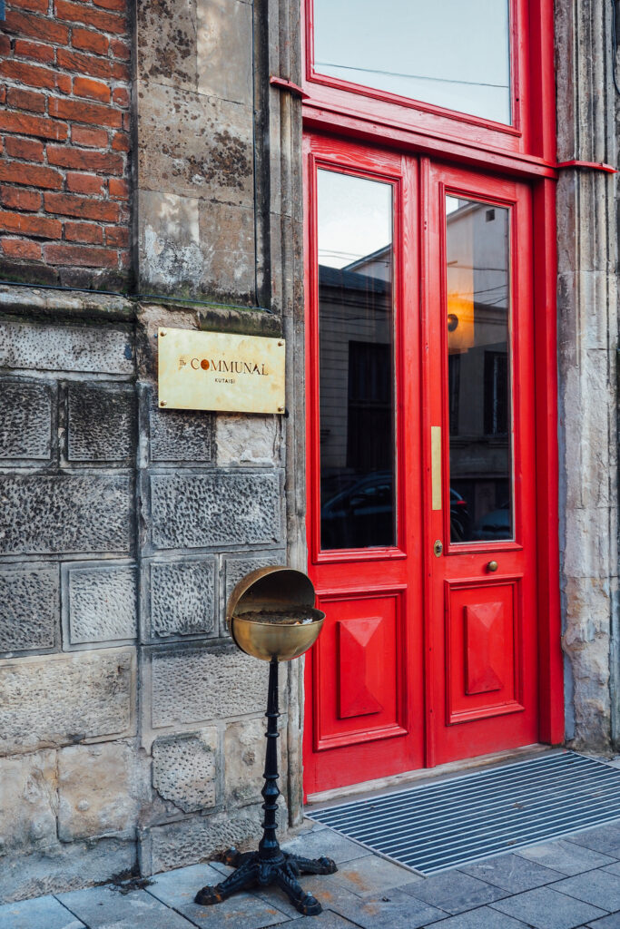 Communal Hotel